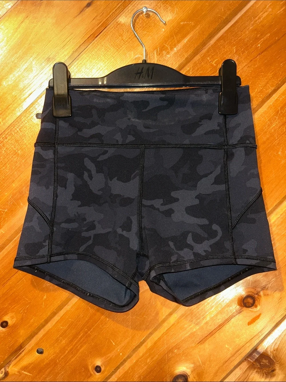 Lululemon In Movement Short Everlux 2.5